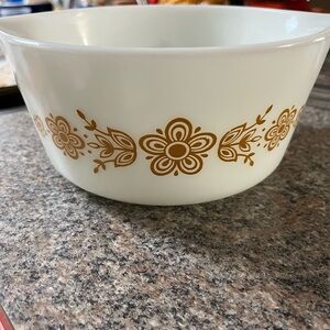 Pyrex White Bowl with Gold Floral Design
